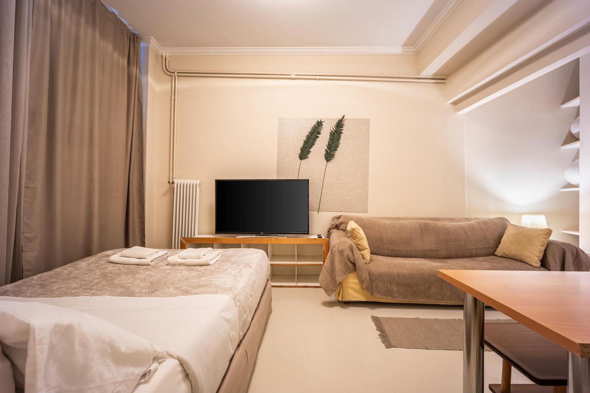 Filopappou Decent Apartment Athen Exterior foto