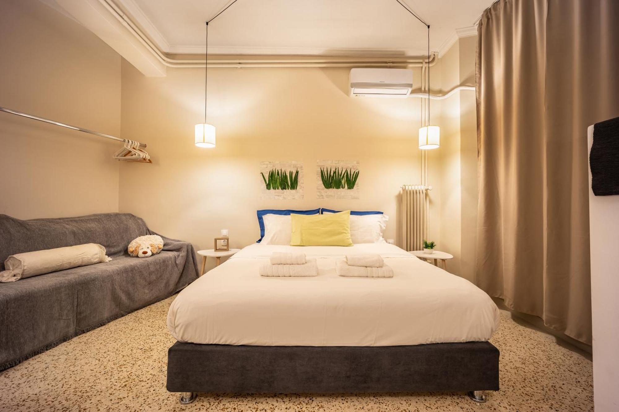 Filopappou Decent Apartment Athen Exterior foto